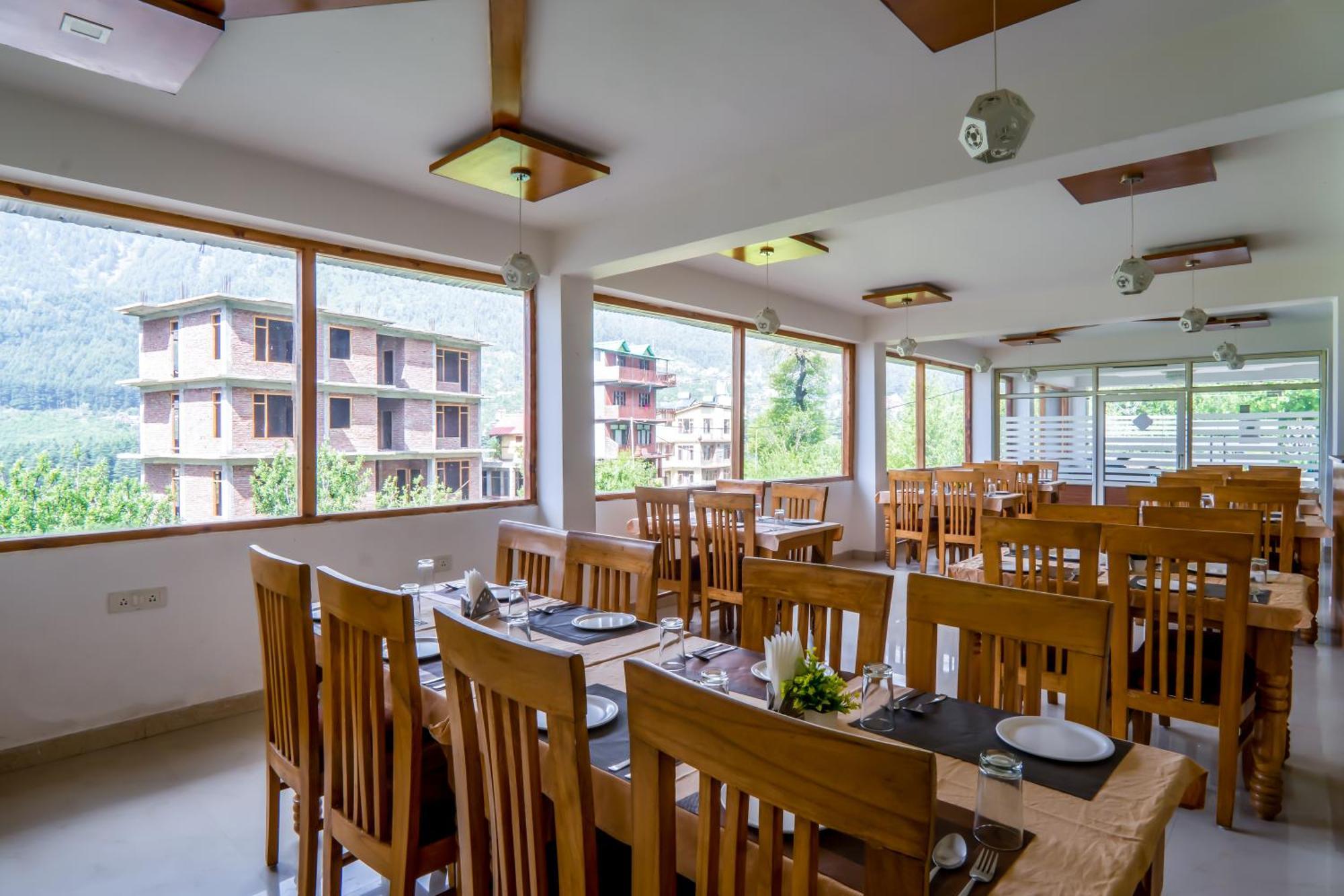 Pristine Inn Manali Eksteriør bilde